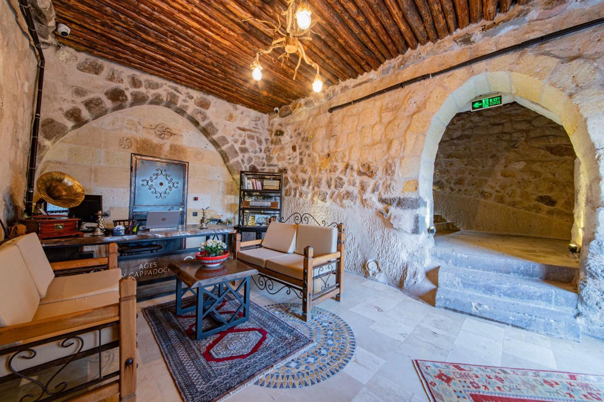 Ages In Cappadocia Hotel Uchisar Exterior photo