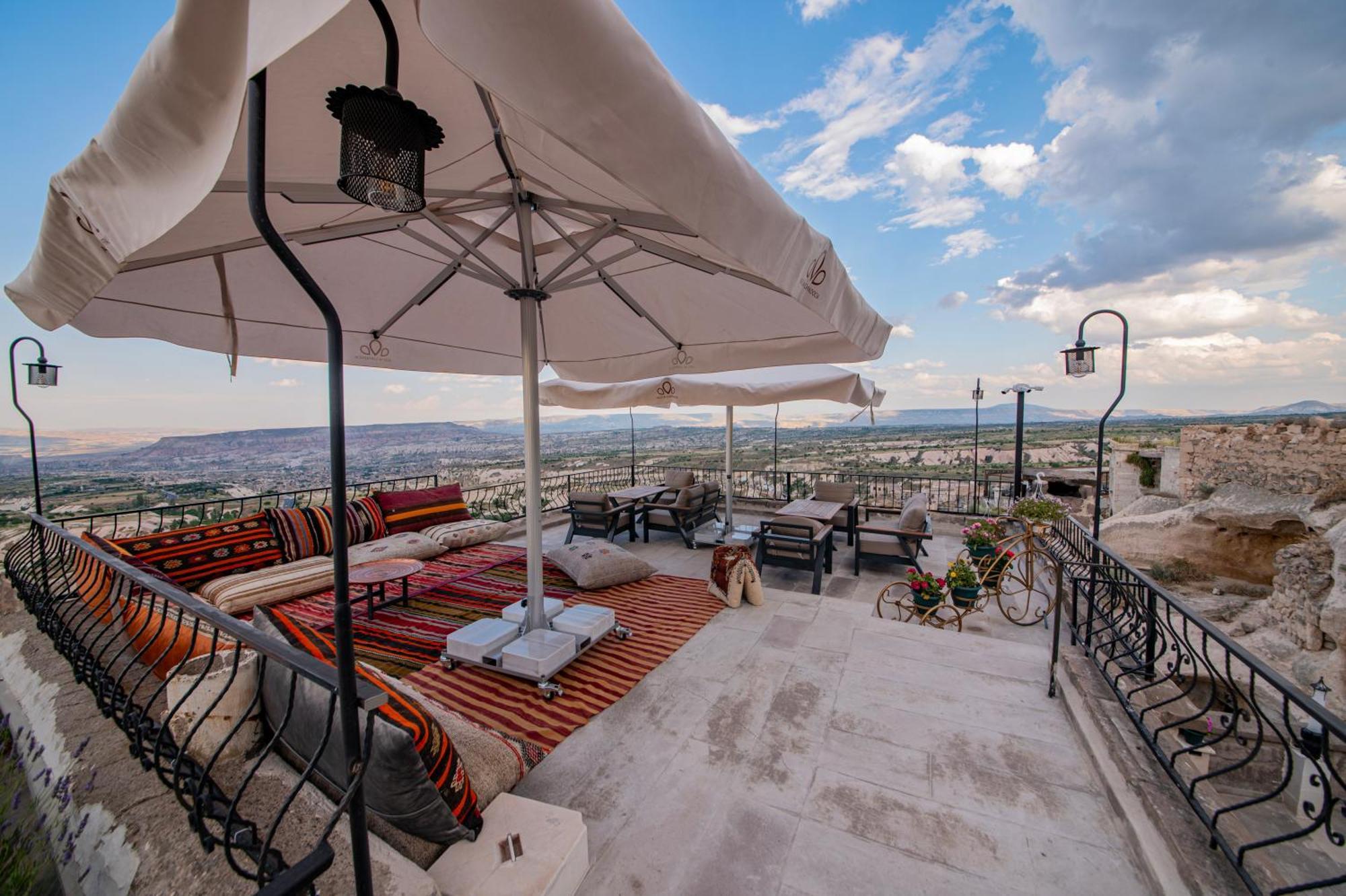 Ages In Cappadocia Hotel Uchisar Exterior photo
