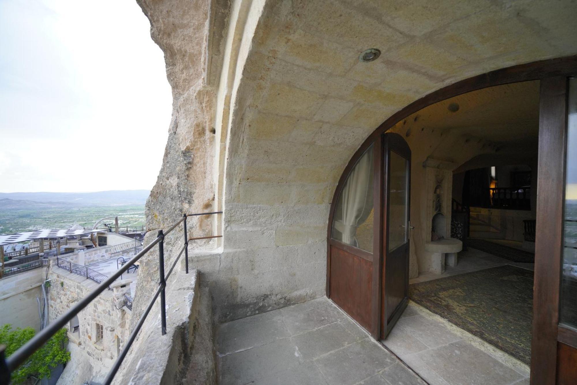 Ages In Cappadocia Hotel Uchisar Exterior photo