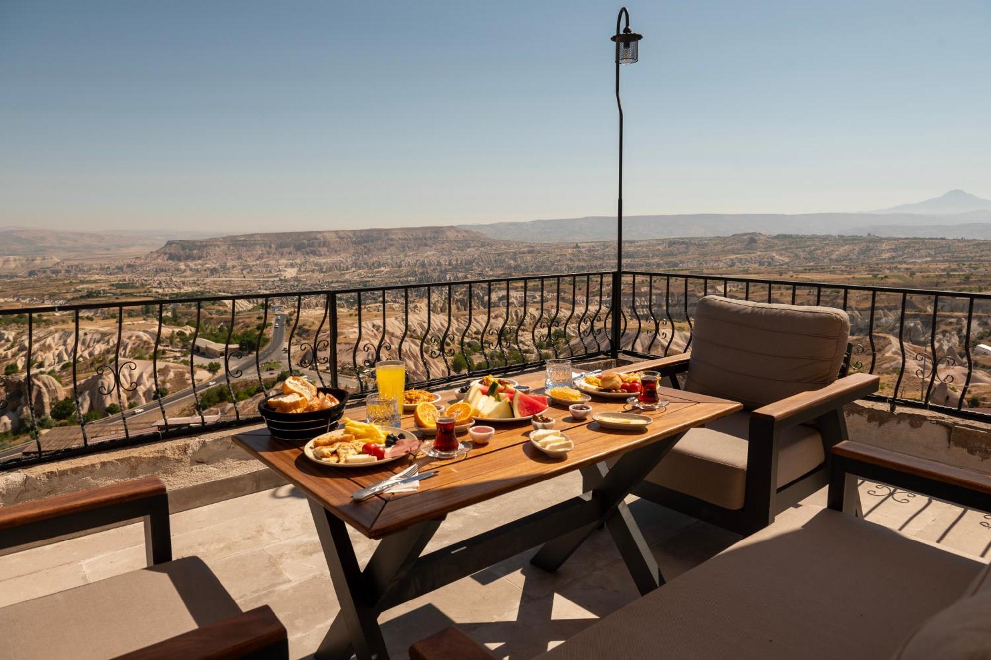 Ages In Cappadocia Hotel Uchisar Exterior photo