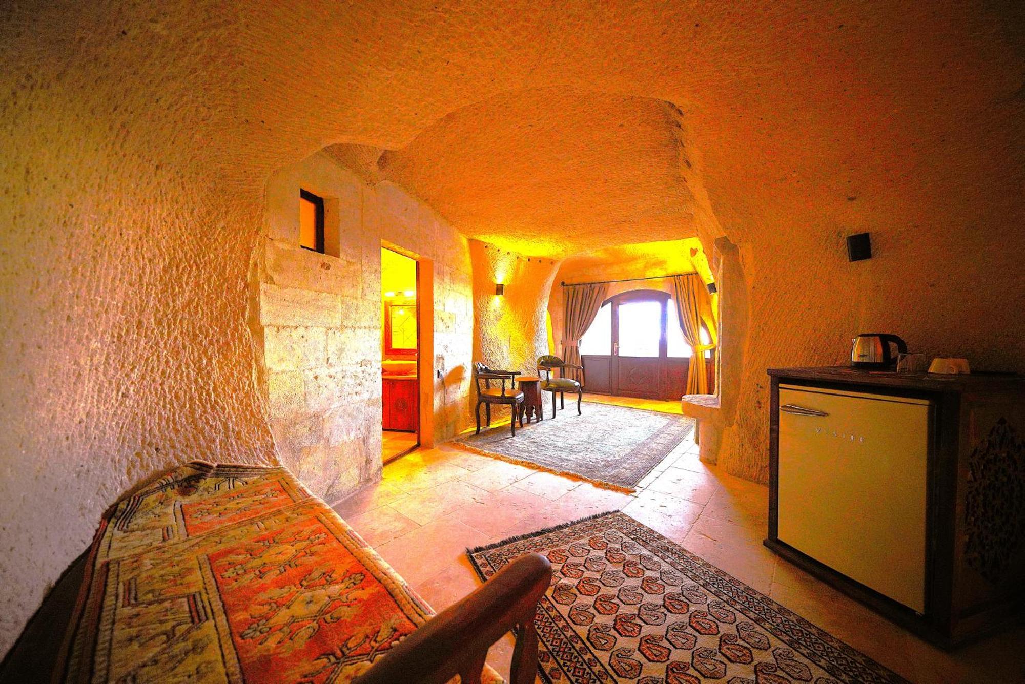 Ages In Cappadocia Hotel Uchisar Exterior photo